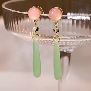 𝅺Light Green & Light Pink Stone Dangle Earrings